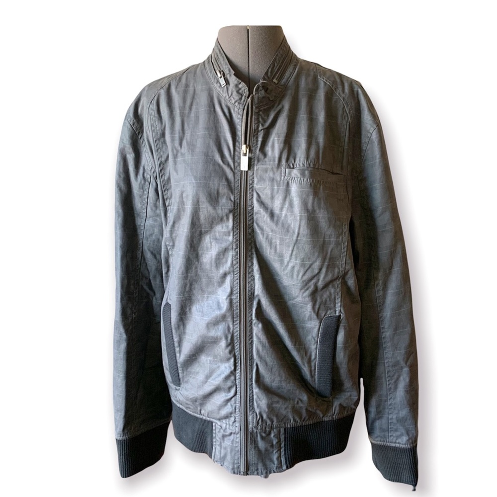 G by Guess mens light weight black and grey plaid bomber jacket coat size Large